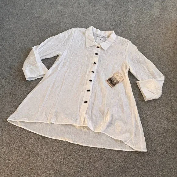 Habitat Crinkle Knit Fabric Tent Blouse in White NWT SMALL - 1C833 - Picture 1 of 13